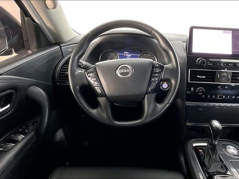 Used 2024 Nissan Armada SV RWD image 7