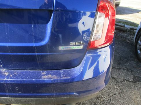 Used 2013 Ford Edge SEL FWD image 6