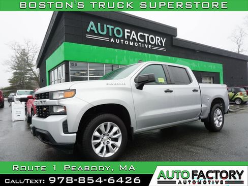 Used 2021 Chevrolet Silverado 1500 Custom image 1