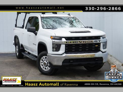 Used 2022 Chevrolet Silverado 2500 LT AWD/4WD image 1