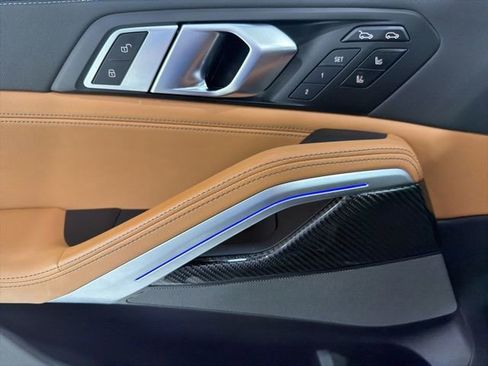 Certified 2025 BMW X6 M60i AWD/4WD image 11
