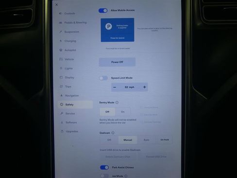 Used 2017 Tesla Model S 100D image 16