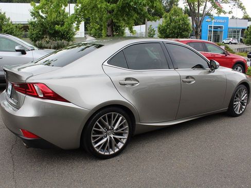 Used 2016 Lexus IS 300 AWD w/ Navigation System Package image 5