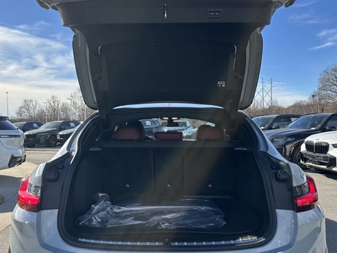 Used 2025 BMW X4 xDrive30i w/ Premium Package AWD/4WD image 31