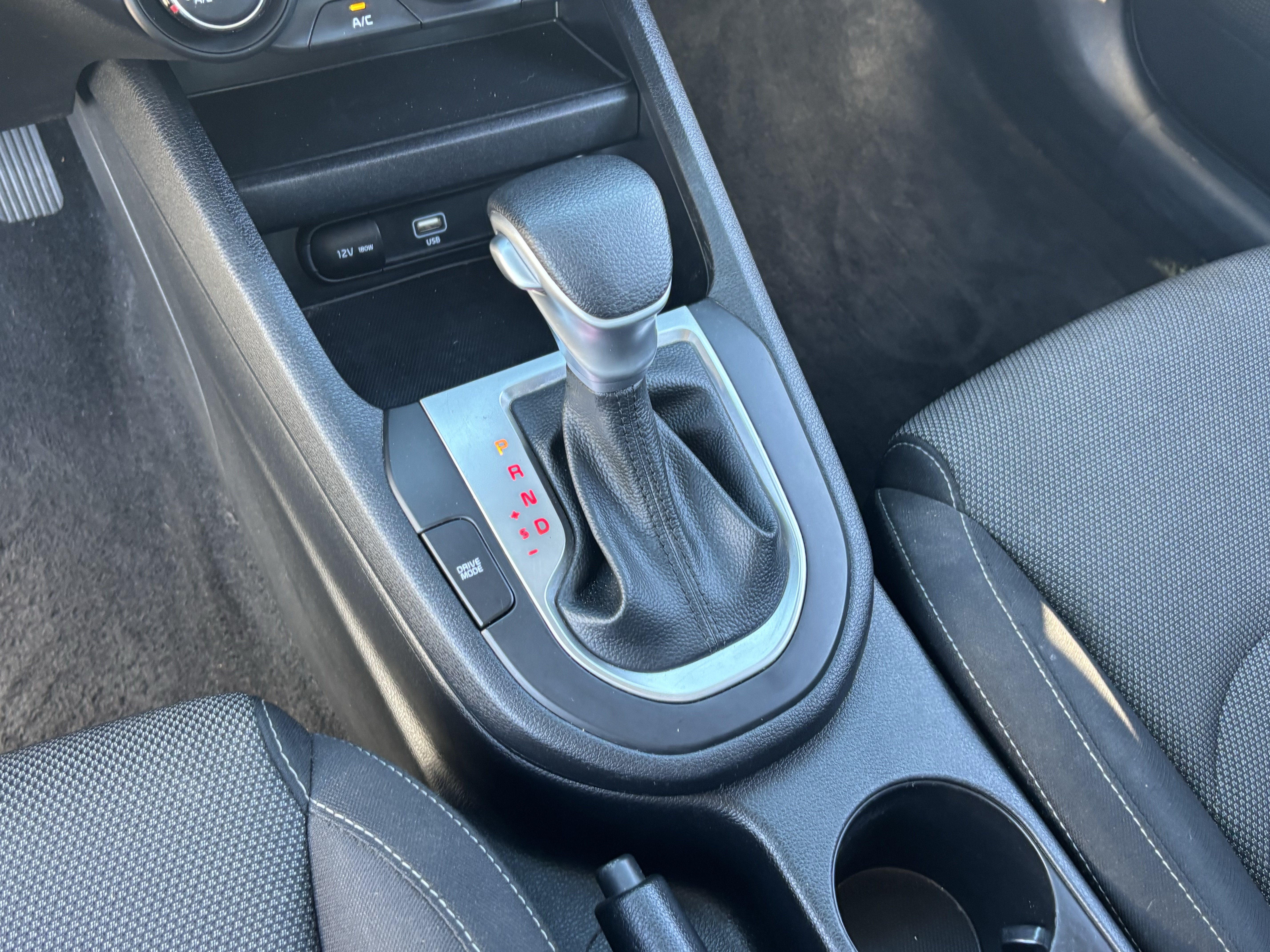 Certified 2024 Kia Forte LXS FWD image 23