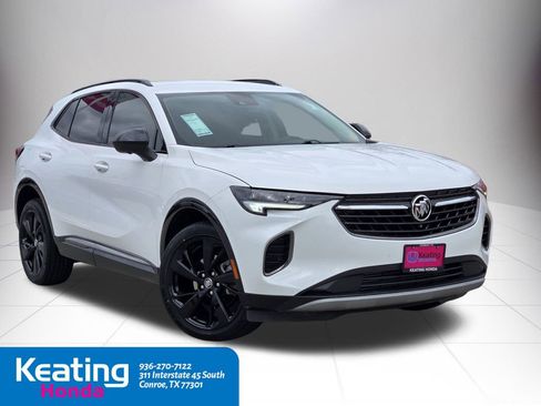 Used 2022 Buick Envision Essence w/ Technology Package I image 3