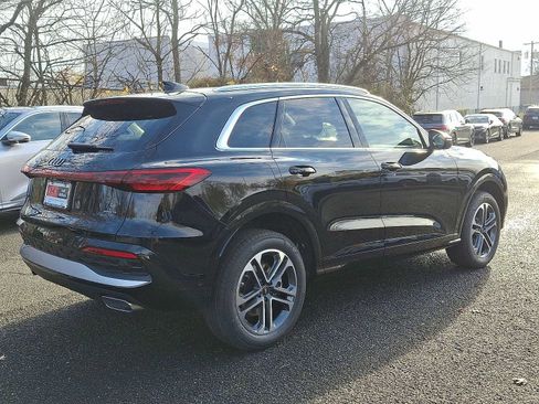 New 2025 Audi Q5 Premium Plus image 11