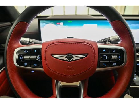 Used 2025 Genesis GV80 3.5T e-SC AWD/4WD image 12