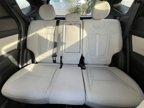 Used 2025 Hyundai Tucson SEL image 40