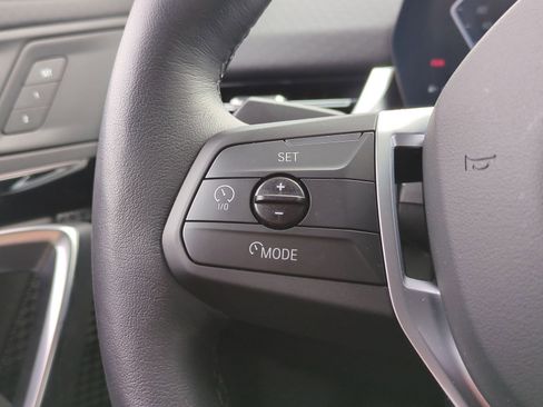 Used 2025 BMW X2 xDrive28i image 19