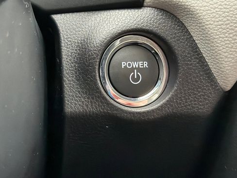 New 2025 Toyota RAV4 XLE w/ Convenience Package image 20