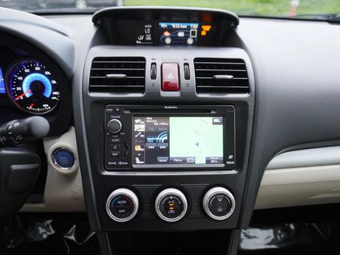 Used 2014 Subaru Crosstrek Touring w/ Popular Package #1 AWD/4WD image 19