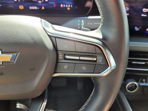 Certified 2025 Chevrolet Traverse LT image 31