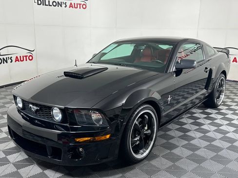 Used 2007 Ford Mustang GT RWD image 2