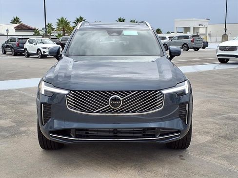 New 2026 Volvo XC90 T8 Ultra image 2