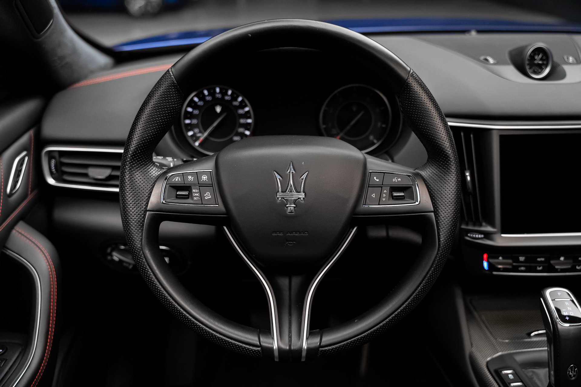 Used 2023 Maserati Levante GT AWD/4WD image 46