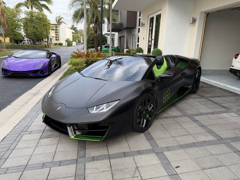 Used 2017 Lamborghini Huracan LP 580-2 RWD image 14