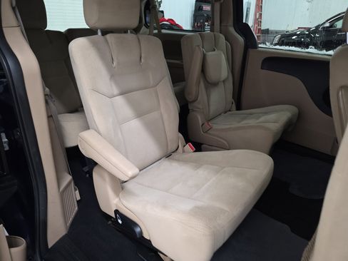 Used 2014 Dodge Grand Caravan SE w/ Quick Order Package 29E SE image 36