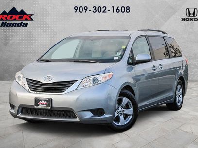 Used 2013 Toyota Sienna LE