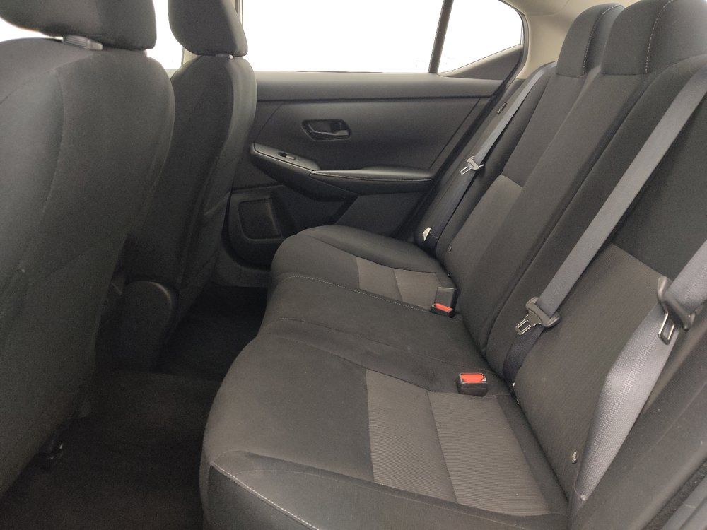 Used 2025 Nissan Sentra SV FWD image 18