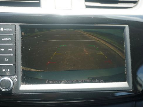 Used 2019 Nissan Sentra SV w/ Special Edition Package FWD image 27