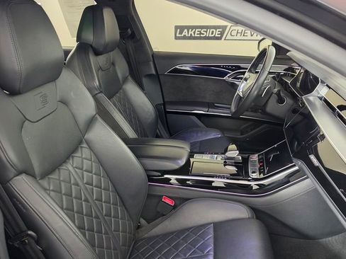 Used 2020 Audi S8 L w/ S8 Executive Package AWD/4WD image 18