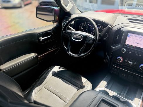 Used 2019 GMC Sierra 1500 Denali w/ Denali Ultimate Package AWD/4WD image 24