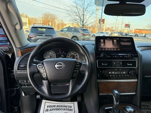 Used 2024 Nissan Armada SL w/ Captain's Chairs Package image 54