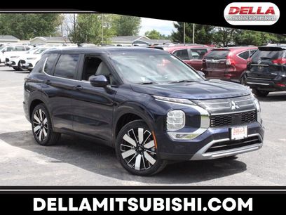 New 2025 Mitsubishi Outlander SE