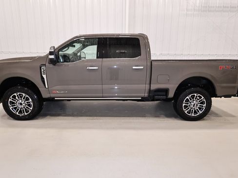 New 2026 Ford F350 Platinum w/ Platinum Plus Package image 5