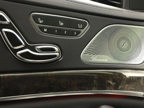 Used 2017 Mercedes-Benz S 550 4MATIC Sedan image 13