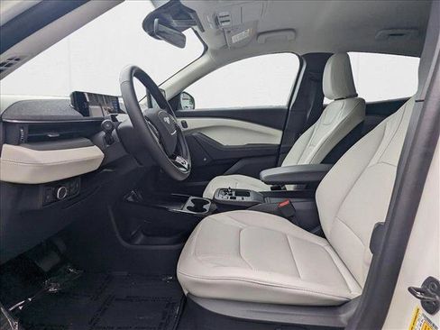 New 2025 Ford Mustang Mach-E Premium image 10