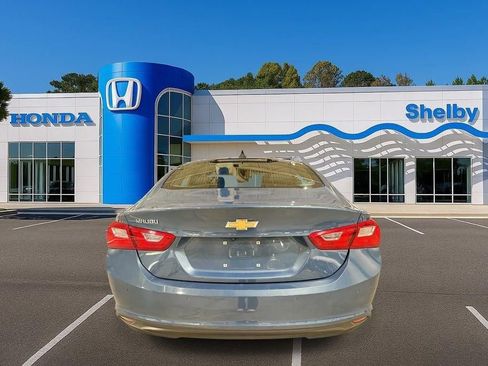 Used 2024 Chevrolet Malibu LS FWD image 7
