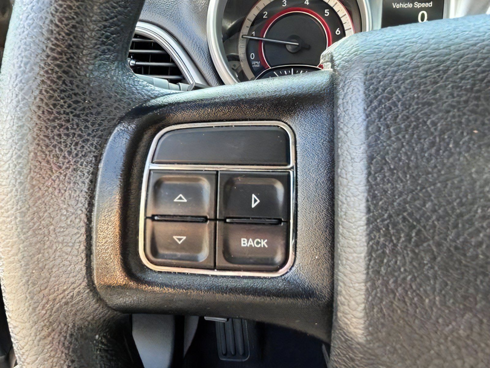 Used 2020 Dodge Journey SE FWD image 22
