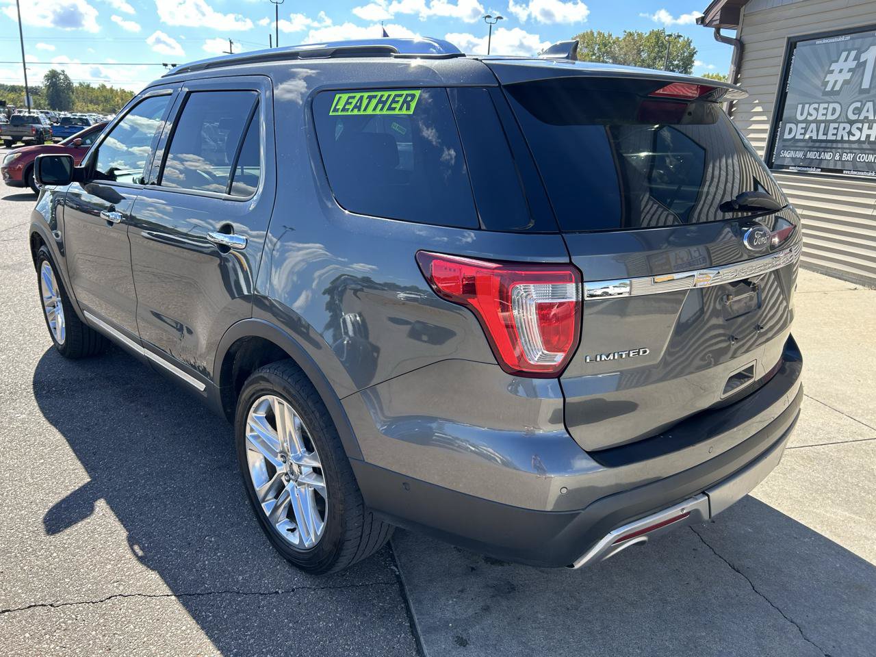 Used 2016 Ford Explorer Limited w/ Equipment Group 301A AWD/4WD image 7
