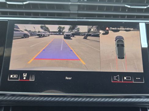 New 2026 Audi SQ8 Premium Plus image 18