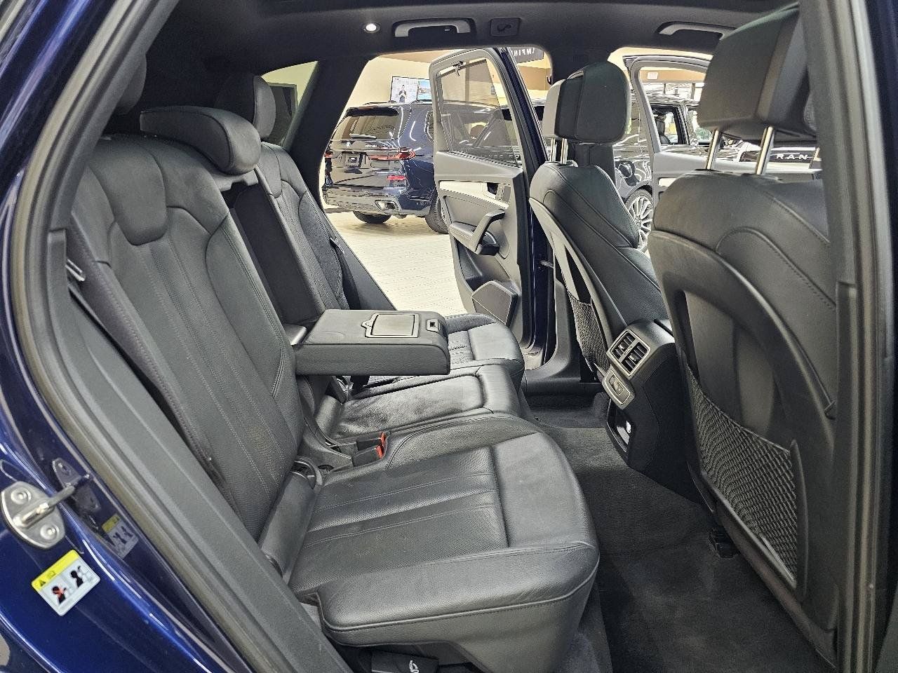 Used 2018 Audi SQ5 Premium Plus w/ S Sport Package AWD/4WD image 24