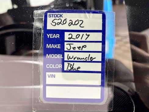 Used 2017 Jeep Wrangler Unlimited Sport w/ Connectivity Group image 23