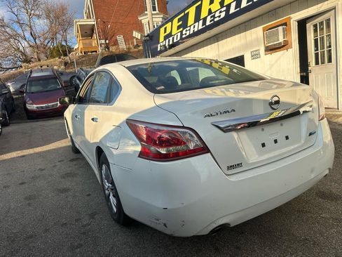 Used 2013 Nissan Altima 2.5 S image 7