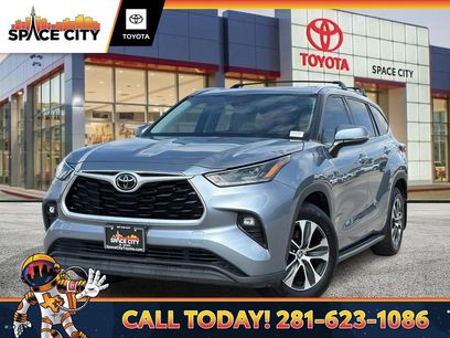 Used 2021 Toyota Highlander XLE