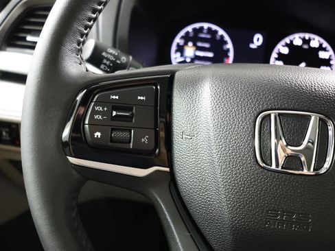 New 2026 Honda Odyssey EX-L image 17
