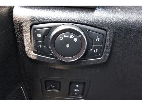 Used 2018 Ford F250 Platinum w/ Platinum Ultimate Package AWD/4WD image 23