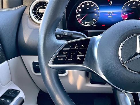 Certified 2025 Mercedes-Benz GLA 250 4MATIC image 24