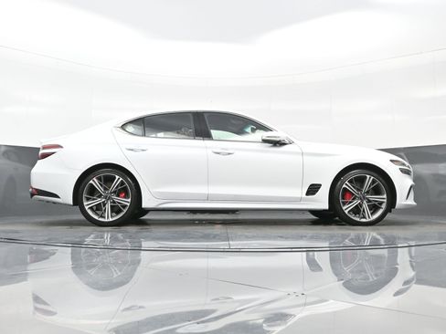 New 2025 Genesis G70 2.5T w/ Sport Prestige Package image 18