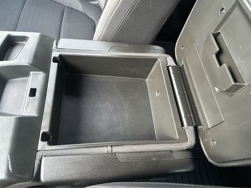 Used 2022 Chevrolet Silverado 1500 LT w/ Bed Protection Package image 39