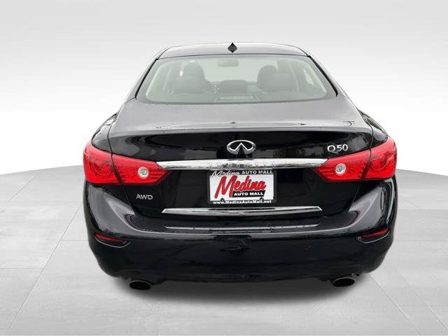 Used 2017 INFINITI Q50 Signature Edition w/ All Weather Package (L93) AWD/4WD image 7