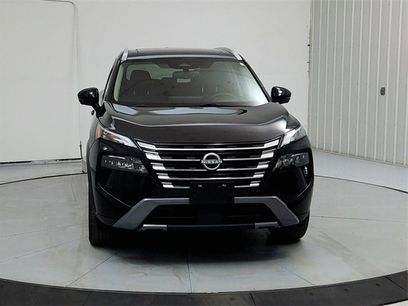 Used 2025 Nissan Rogue SL w/ SL Premium Package