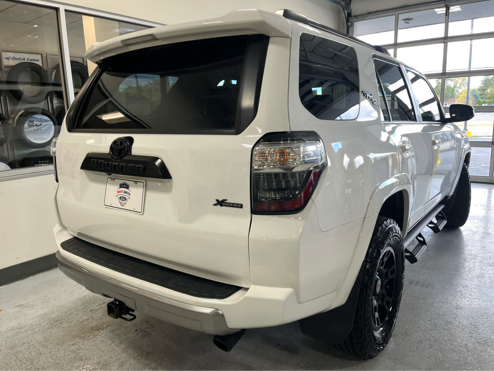 Used 2023 Toyota 4Runner TRD Off-Road AWD/4WD image 8