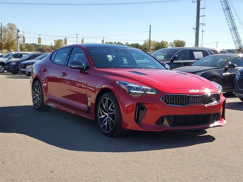 Used 2023 Kia Stinger GT-Line w/ Sun & Sound Package image 4