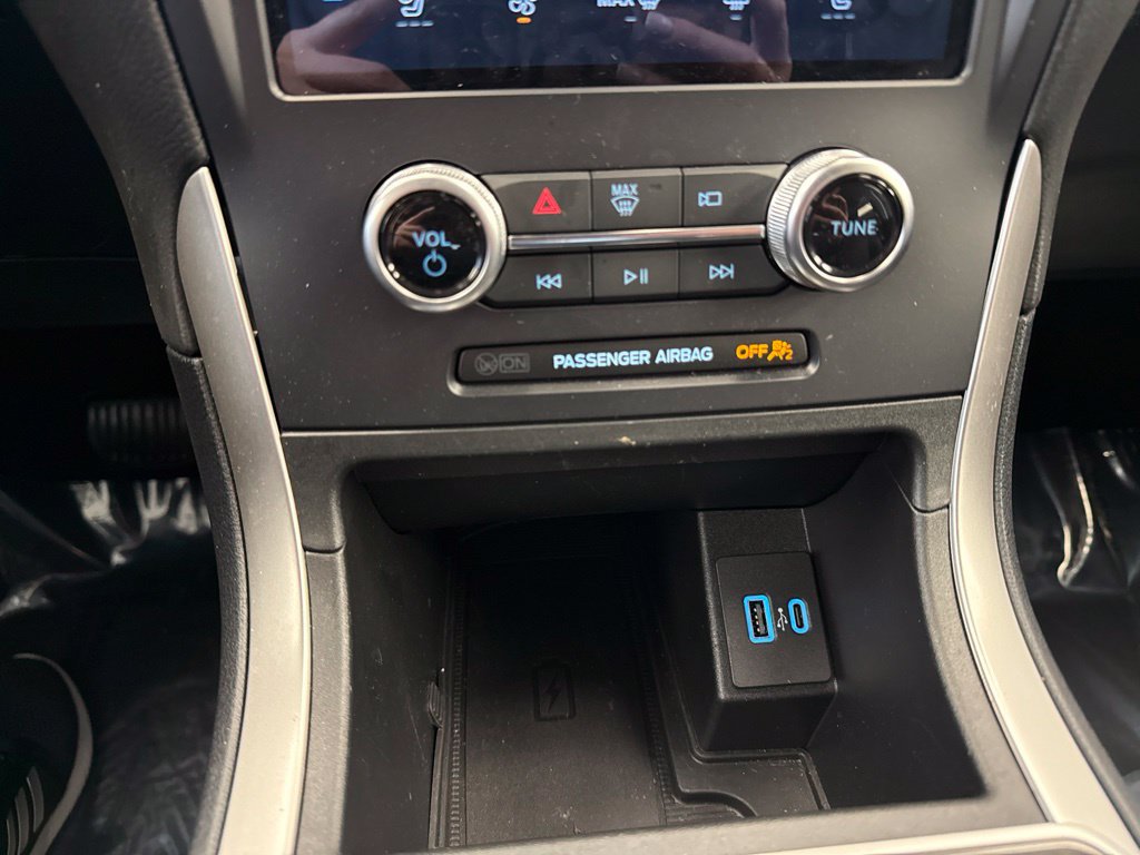 Used 2024 Ford Edge SEL w/ Convenience Package AWD/4WD image 22